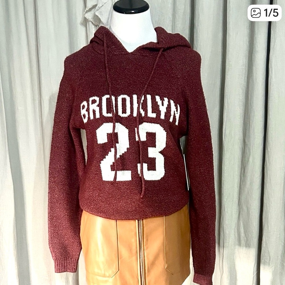 NWT Hazel MoonBrooklyn 23 Maroon Hoodie size XS